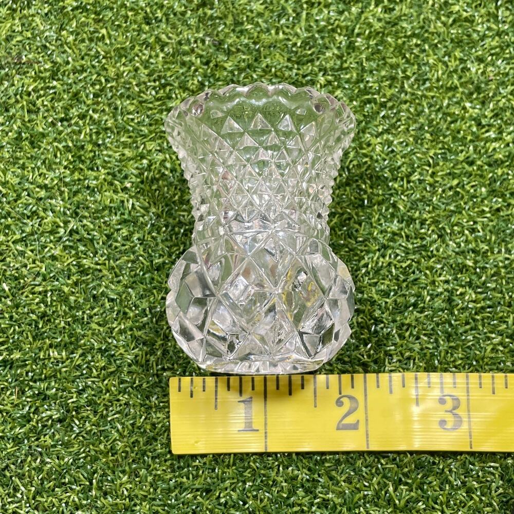 Vintage Small Cut Crystal Miniature Toothpick Holder Pineapple Shape Bud Vase - Picture 7 of 7
